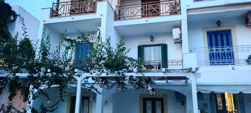 For sale STUDIO PLATI GIALOS KALYMNOS